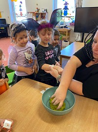 Halloweenské dopoledne - obrázek číslo: 20