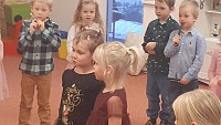 Vánoční besídka v naší školce - obrázek číslo: 10
