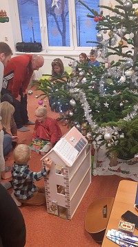 Vánoční besídka v naší školce - obrázek číslo: 33