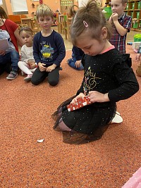 Vánoce v MŠ - obrázek číslo: 17