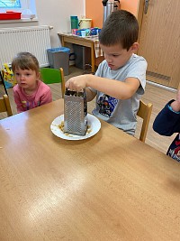 Pečeme štrúdl - obrázek číslo: 14