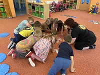 Květen v naší školce - obrázek číslo: 50