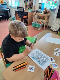 Květen v naší školce - obrázek číslo: 37