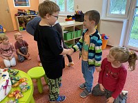 Květen v naší školce - obrázek číslo: 56