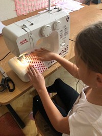 Kroužek šití - Sašenka, Jolanka, Evička - obrázek číslo: 19