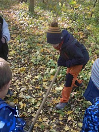 ŠD - Den stromů - sázení - obrázek číslo: 7