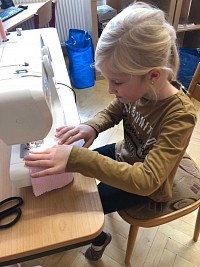 Kroužek šití - Viki, Verunka, Isabellka - obrázek číslo: 18