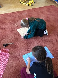 Kroužek šití - Stelinka, Kristinka, Anička, Světlanka - obrázek číslo: 7