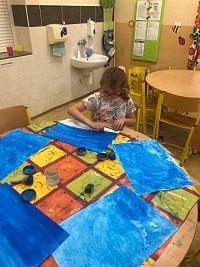 ŠD - malujeme draky - obrázek číslo: 4