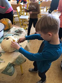 ŠD - dlabání dýní - obrázek číslo: 8