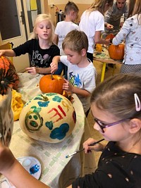 ŠD - dlabání dýní - obrázek číslo: 33