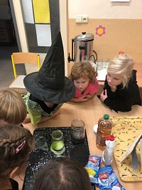 ŠD - Halloweenské odpoledne 1.část - obrázek číslo: 6