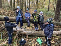 ŠD - Krmení zvířátek v lese - obrázek číslo: 6