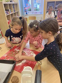 ŠD - pečeme perníčky - obrázek číslo: 6