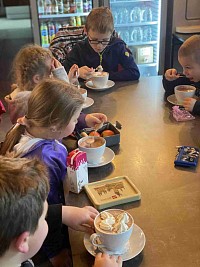 ŠD - výlet do dančí obory a návštěva cukrárny - obrázek číslo: 9