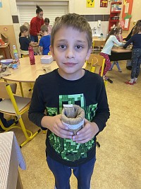 ŠD - svícen z plechovky - obrázek číslo: 3