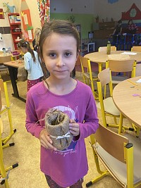 ŠD - svícen z plechovky - obrázek číslo: 6