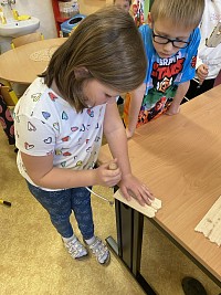 ŠD - andělky z balsy - polytechnika - obrázek číslo: 12