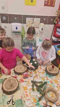 ŠD - vánoční dílna - obrázek číslo: 12