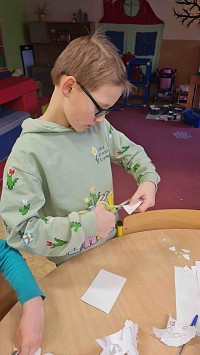 ŠD - zimní vločky z papíru - obrázek číslo: 8