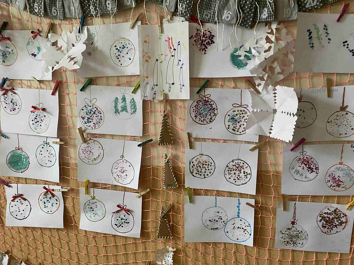 ŠD - vánoční baňky - obrázek: 1.jpg