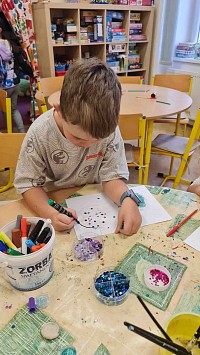 ŠD - vánoční baňky - obrázek číslo: 2