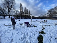 ŠD - stavění ze sněhu - obrázek číslo: 2