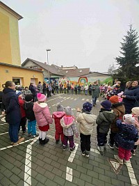 Vánoční zpívání se školkou - obrázek číslo: 12