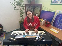 Vánoční besídka - zpěv a dárky - obrázek číslo: 8