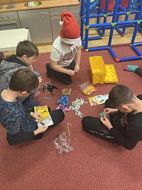 Vánoční besídka - zpěv a dárky - obrázek číslo: 20