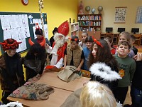 Mikulášská nadílka ve 4. třídě - obrázek číslo: 18