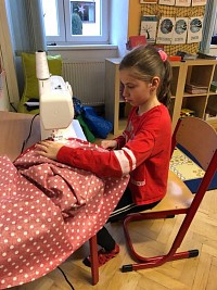 Kroužek šití - Jolanka, Kristinka, Světlanka - obrázek číslo: 6