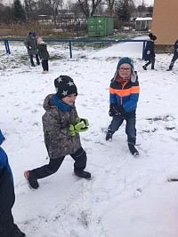 ŠD - Dovádění ve sněhu - obrázek číslo: 7