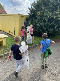 ŠD - Ukliďme si vesnici - obrázek číslo: 7