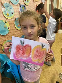 ŠD - malba jablíček pastelem - obrázek číslo: 3