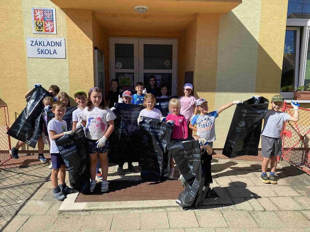 ŠD - Ukliďme si česko - obrázek: 5.jpg