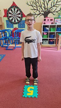 Školní recitační kolo - obrázek číslo: 12