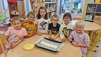 ŠD - pečení štrůdlů - obrázek číslo: 4