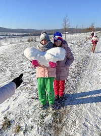 ŠD - hrátky se sněhem - obrázek číslo: 2