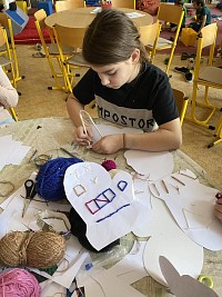 ŠD - vyšíváme čepice a rukavice - obrázek číslo: 2