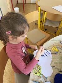 ŠD - vyšíváme čepice a rukavice - obrázek číslo: 5