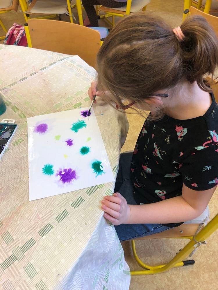 ŠD - klovatina a anilinové barvy - obrázek: 326868357_701628624990750_4694095068705300711_n.jpg