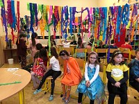 ŠD - Maškarní karneval 1. část - obrázek číslo: 17
