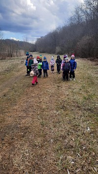 ŠD - Krmení zvířátek v lese - obrázek číslo: 4