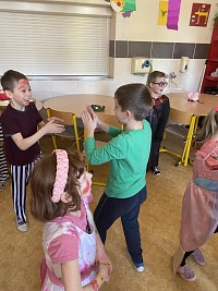 ŠD - Maškarní karneval 1.část - obrázek číslo: 2