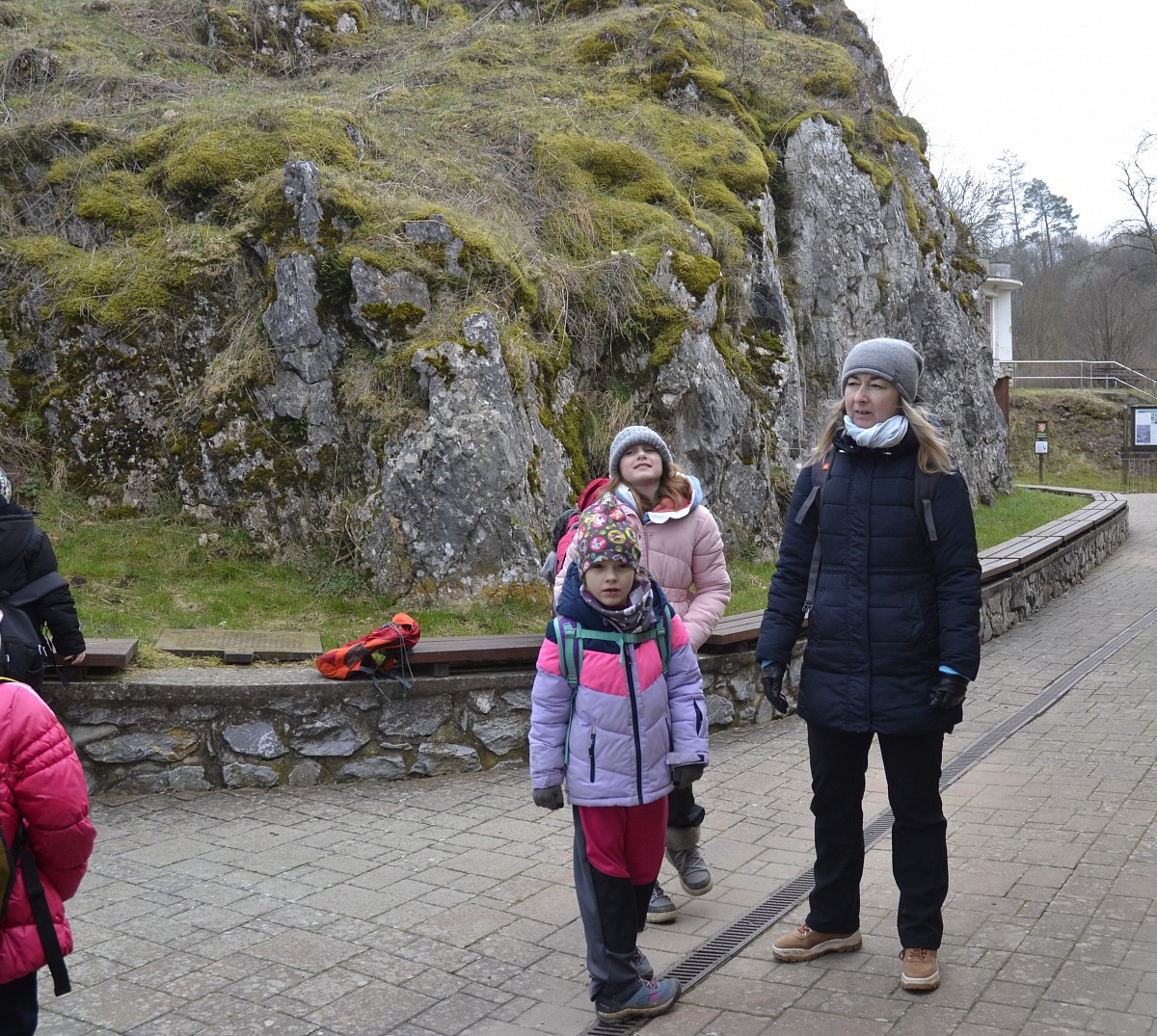 Škola v přírodě - Včelí údolí - den 4. - obrázek: _dsc0674.jpg