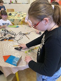 ŠD - tvoření domečků na osení - obrázek číslo: 3