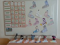 Ponožkový den v naší škole - obrázek číslo: 1