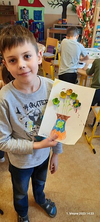 ŠD - jarní kytky - tvoření - obrázek číslo: 12