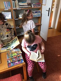 ŠD - návštěva místní knihovny 2. skupinka - obrázek číslo: 6